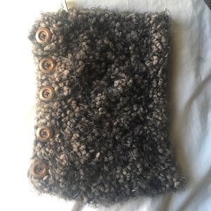 🎁 Gorgeous knit snug NWT